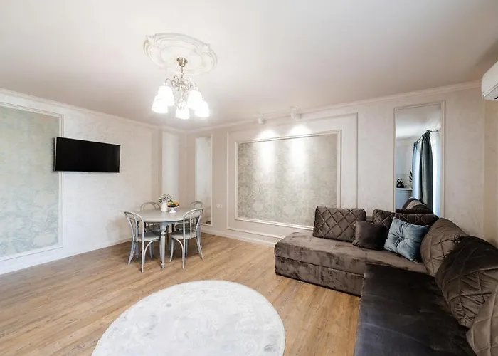 Lux On Duhnovicha Street .free Parking. Apartment Uzhhorod